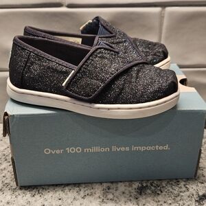 TOMS Navy Glitter Slip-On Shoes